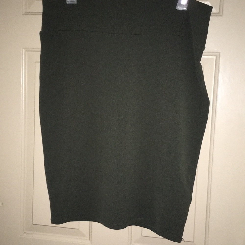 LulaRoe Cassie Skirt